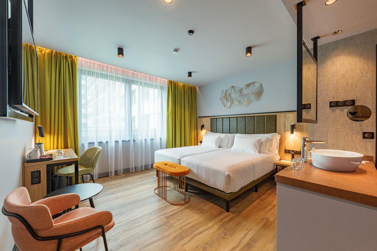 Superior Double or Twin Room,951667987:JPEG